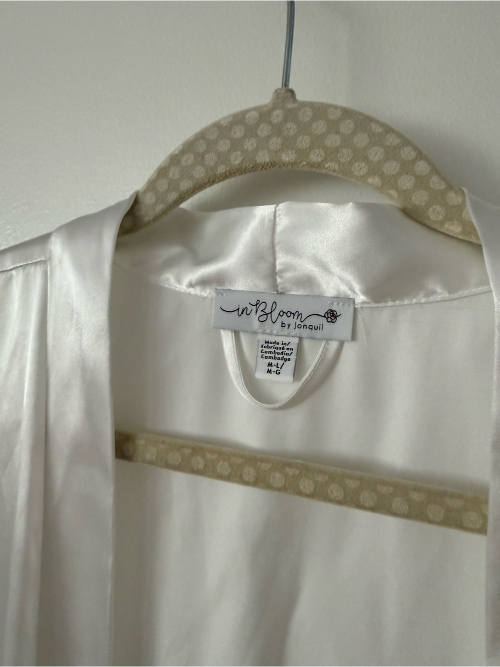 Bride Embroidered Satin Robe - White - Picture 4 of 6